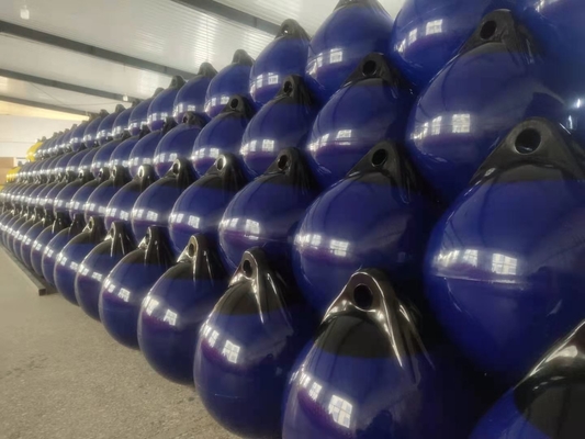 A30 D11.4 * H 13.8 (بوصة) PVC قابل للنفخ عوامة بحرية يخت صيد عوامة قارب درابزين